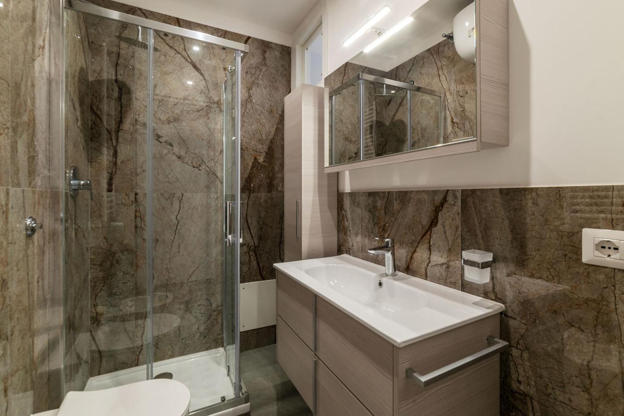 Апартаменти Joivy Delightful 3-Bed Flat With Balcony Рим Екстер'єр фото