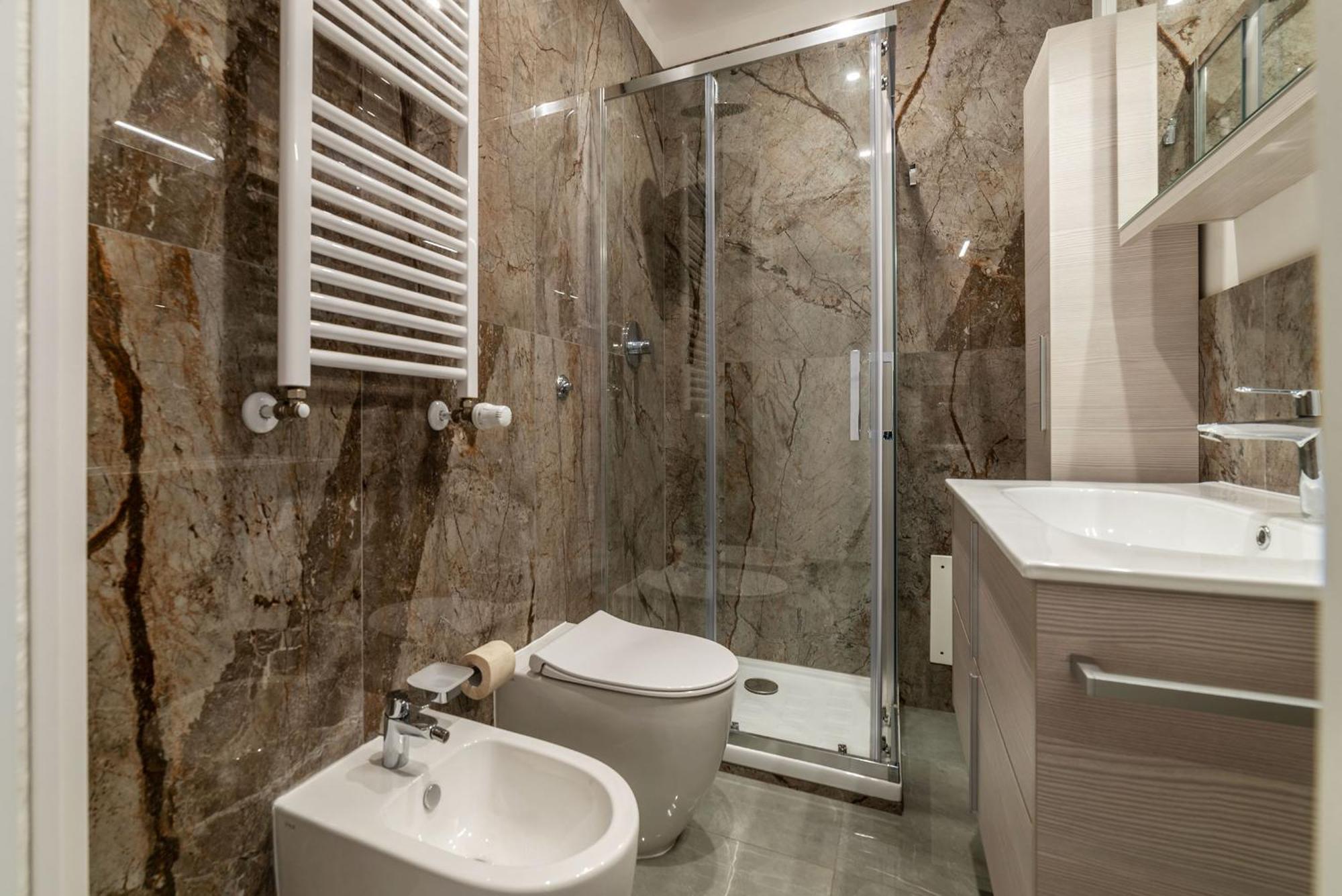 Апартаменти Joivy Delightful 3-Bed Flat With Balcony Рим Екстер'єр фото